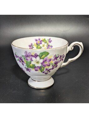 Tuscan Woodland Violets Tea Cup Bone China Floral Gold Trim England Vintage